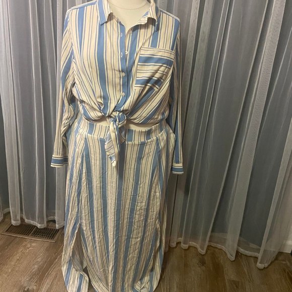 Torrid Maxi Rayon Slub Double Slit Skirt and top set  size 4 NWT - Picture 2 of 3